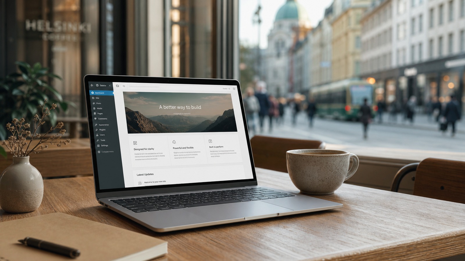 Kannettava kahvilassa WordPress-sivusto auki